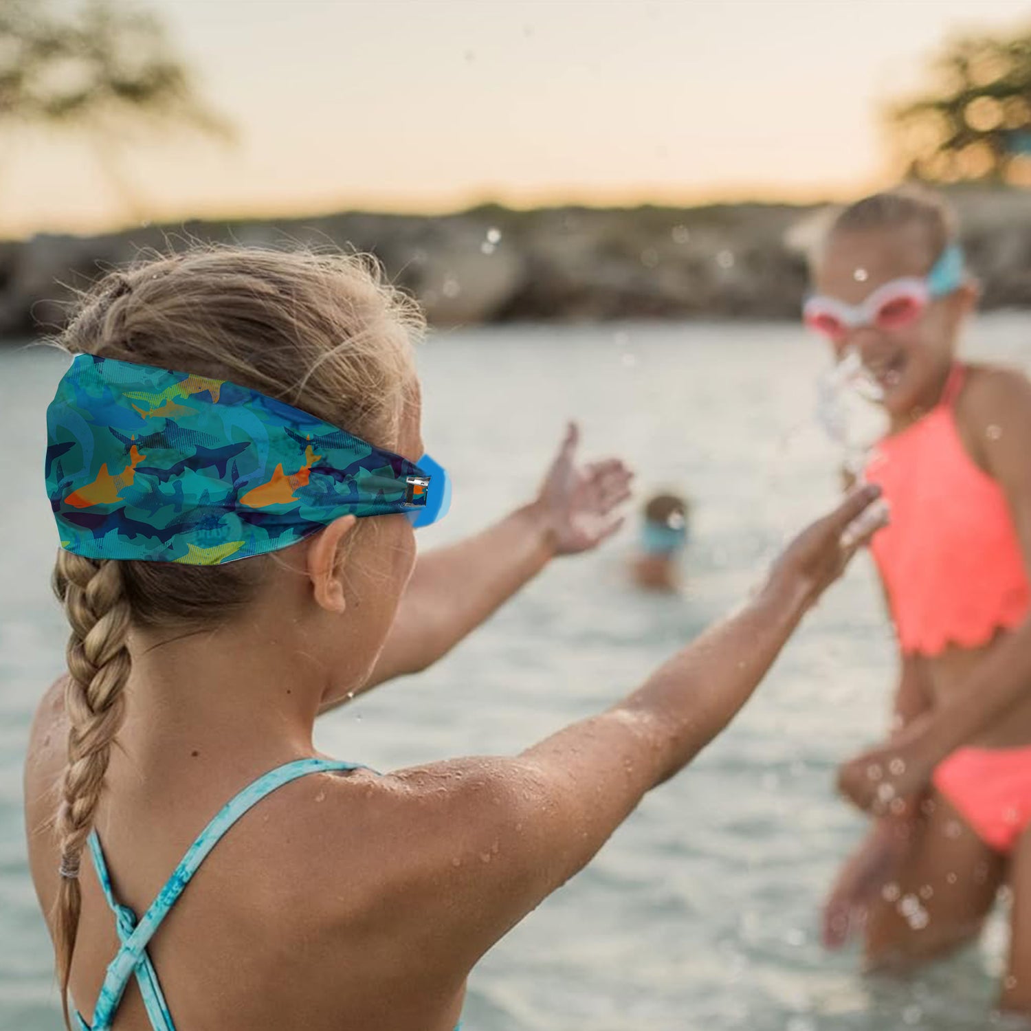 Hurley Kids Shark Design Swim Goggle With Hair Safety Fabric Strap