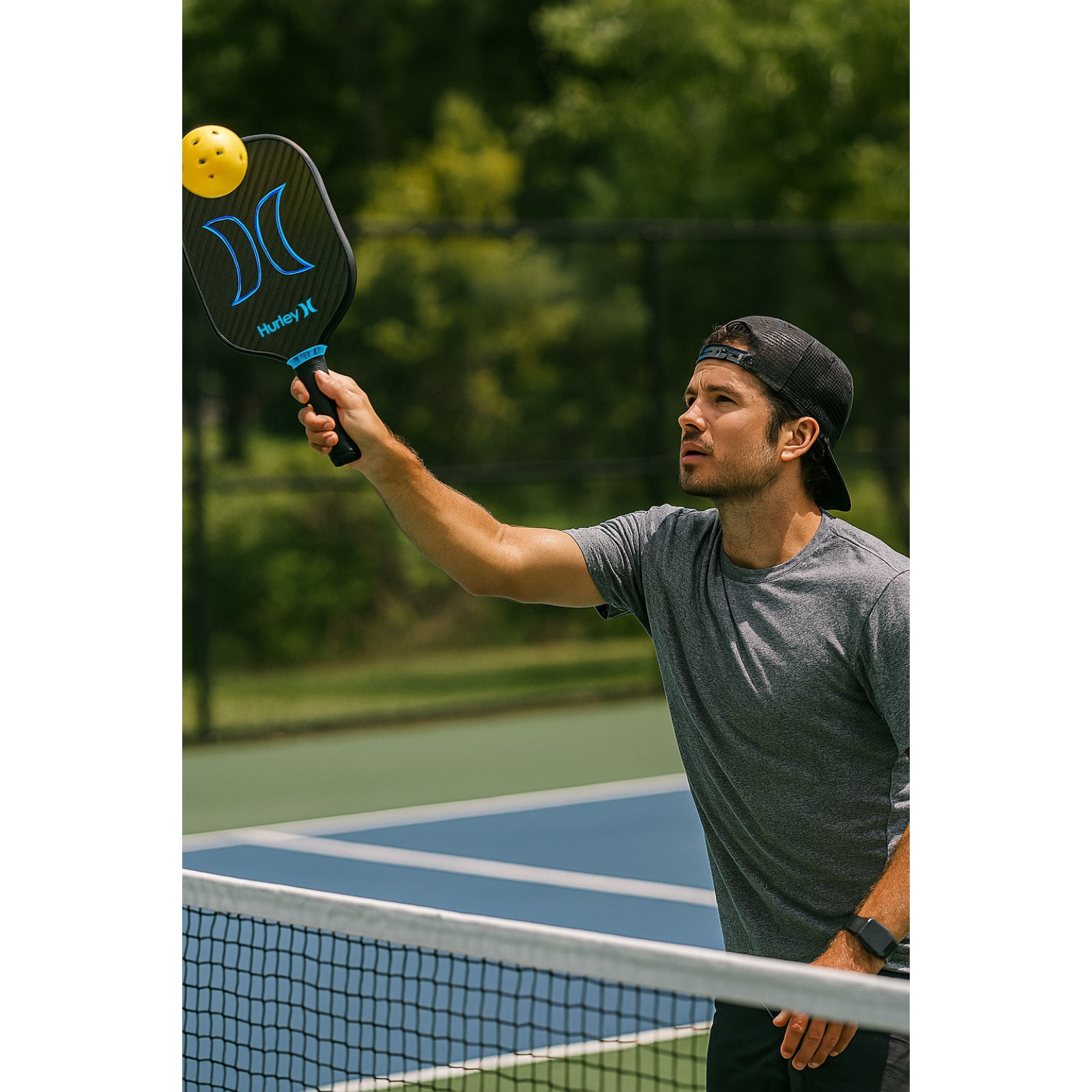 Hurley Black & Blue Fiberglass Pickle Ball Paddle