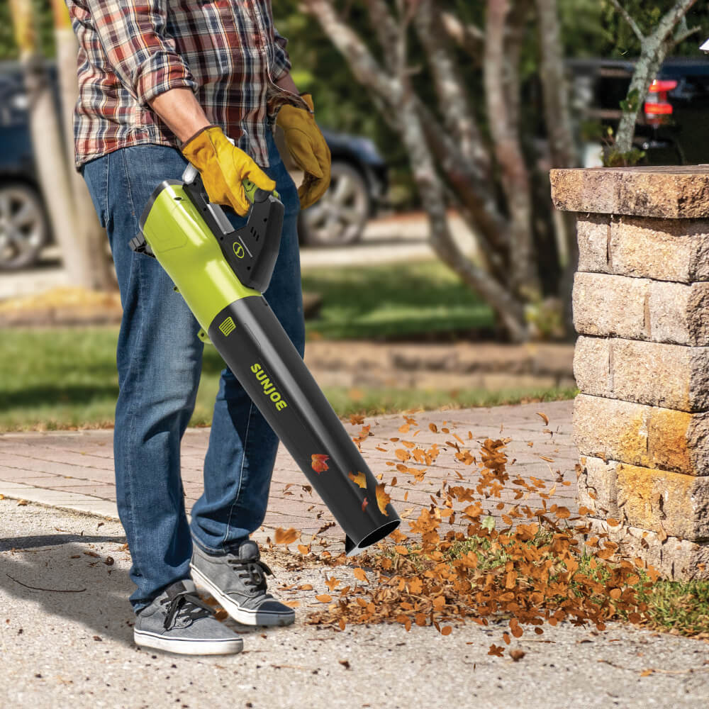 Sun Joe 24-Volt 385-CFM 2.0-Amp Turbine Cordless Jet Blower