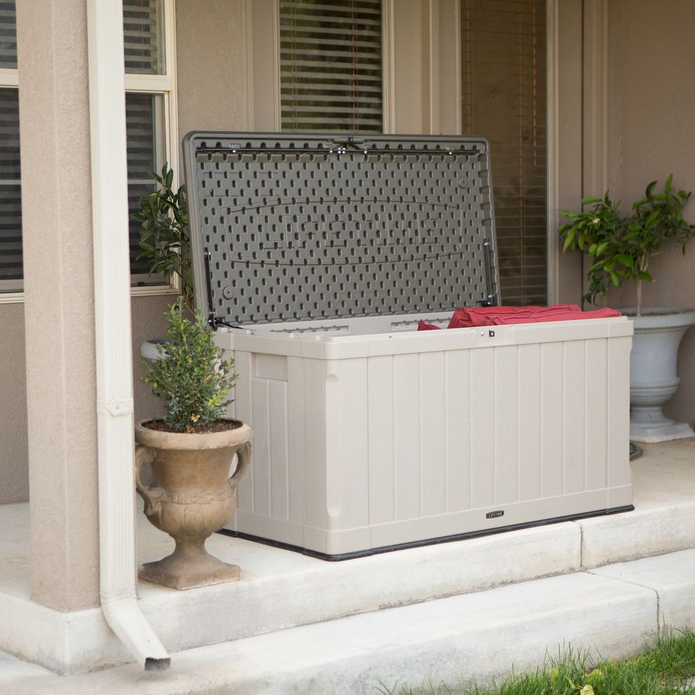 LIFETIME 116 Gallon Outdoor Storage Box, Brown Lid