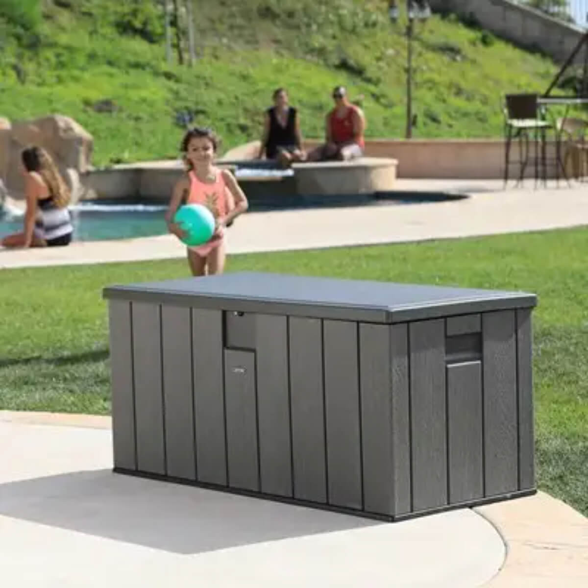 Lifetime Outdoor Storage Deck Box (150 Gallon)