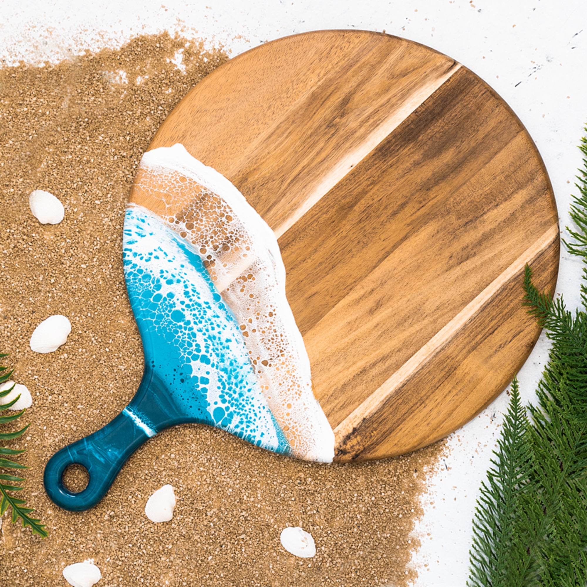 Lynn & Liana Handmade 12" Acacia Cheese Paddle