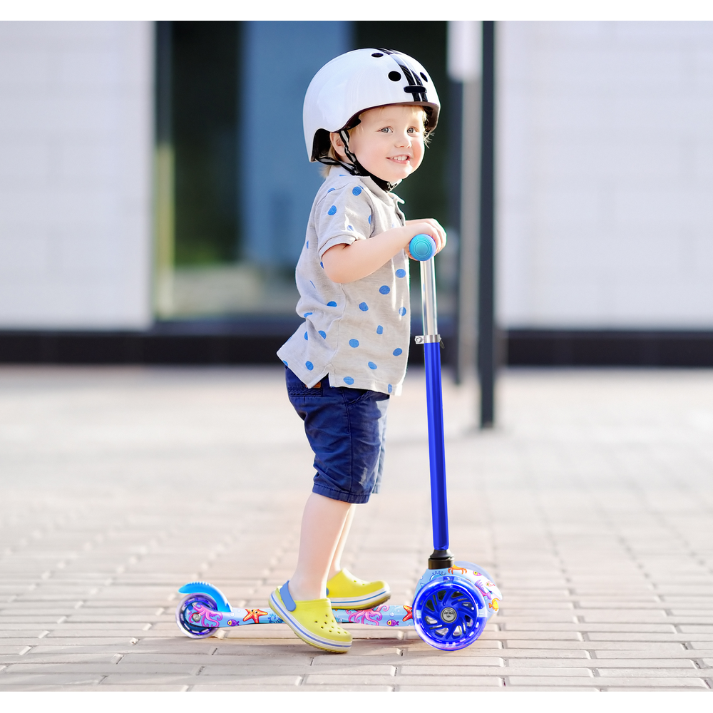 Mini Deluxe 3-Wheel Scooter with LED Lights