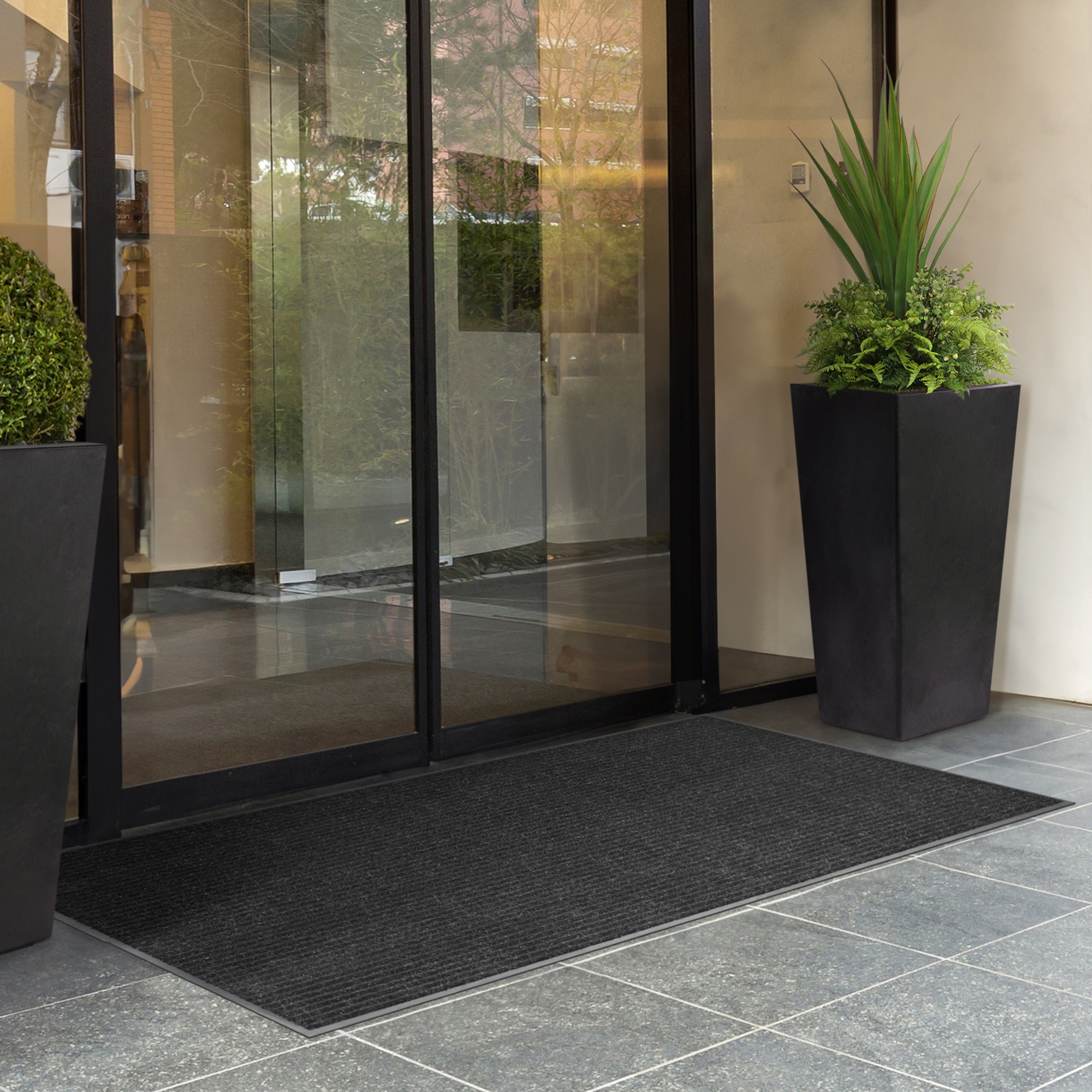 3 ft x 5 ft Platinum 3-Ribbed Needlepunch Floormat