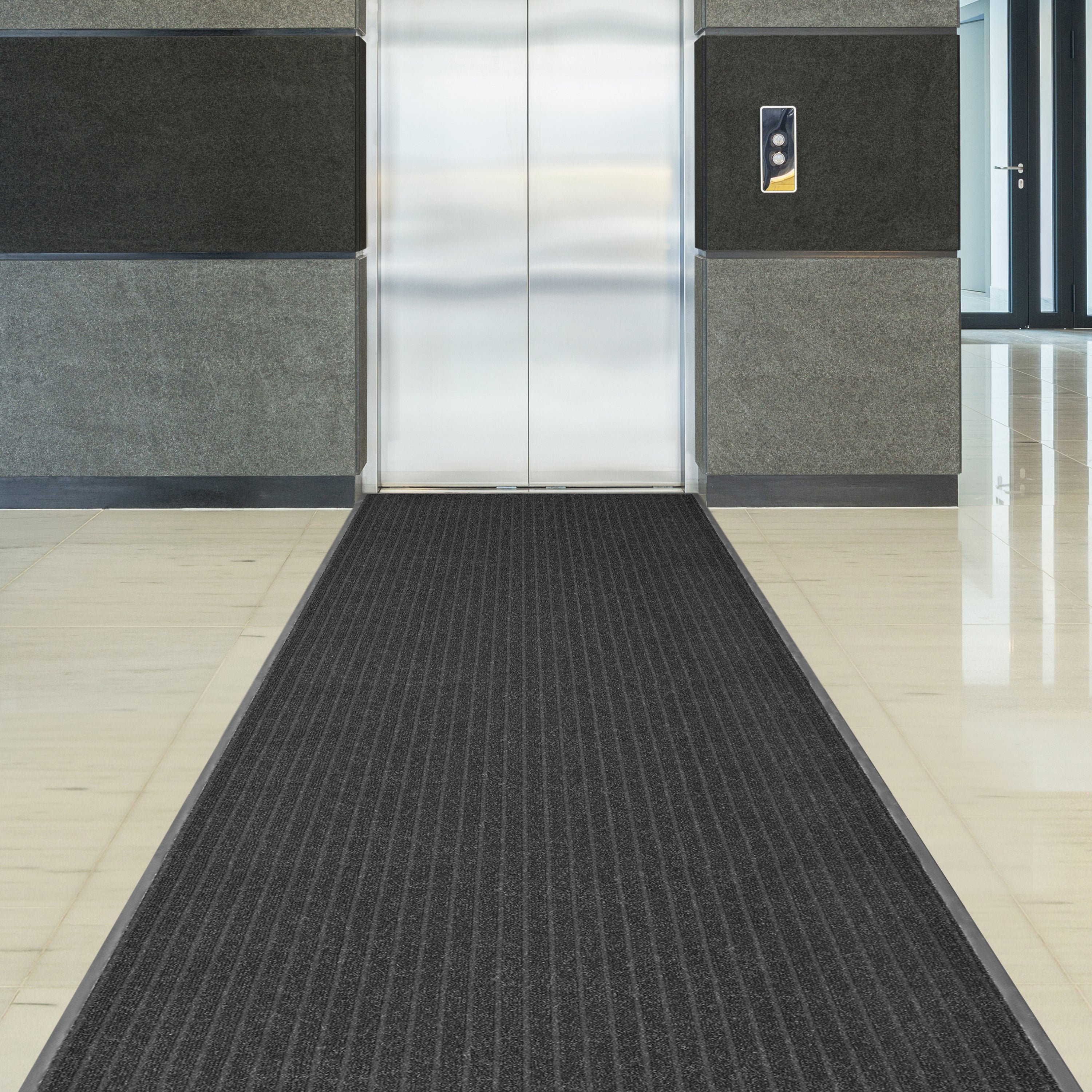 4 ft x 8 ft Atlas 5-Ribbed Needlepunch Floor Mat