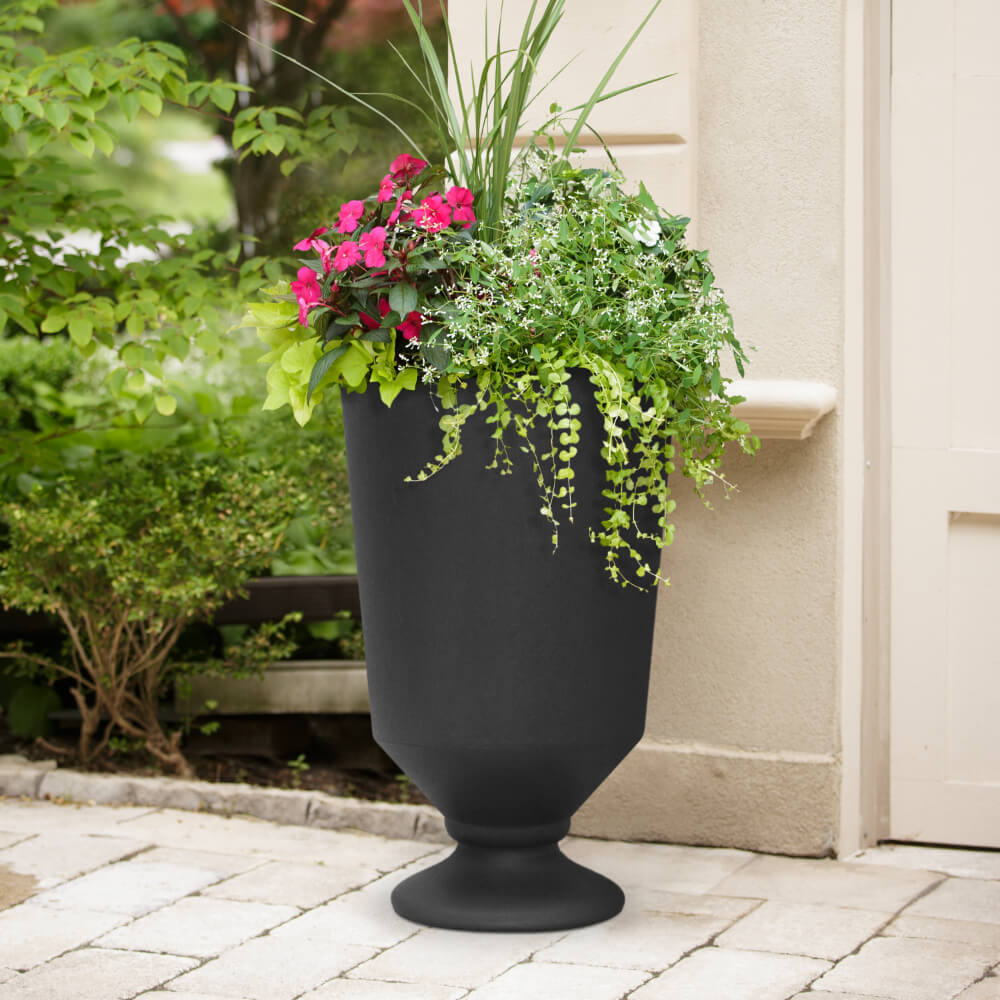 Tierra Verde 14in W x 23in H Vibrato Modern Urn Recycled Self-Watering Indoor/Outdoor Large Planter in Black