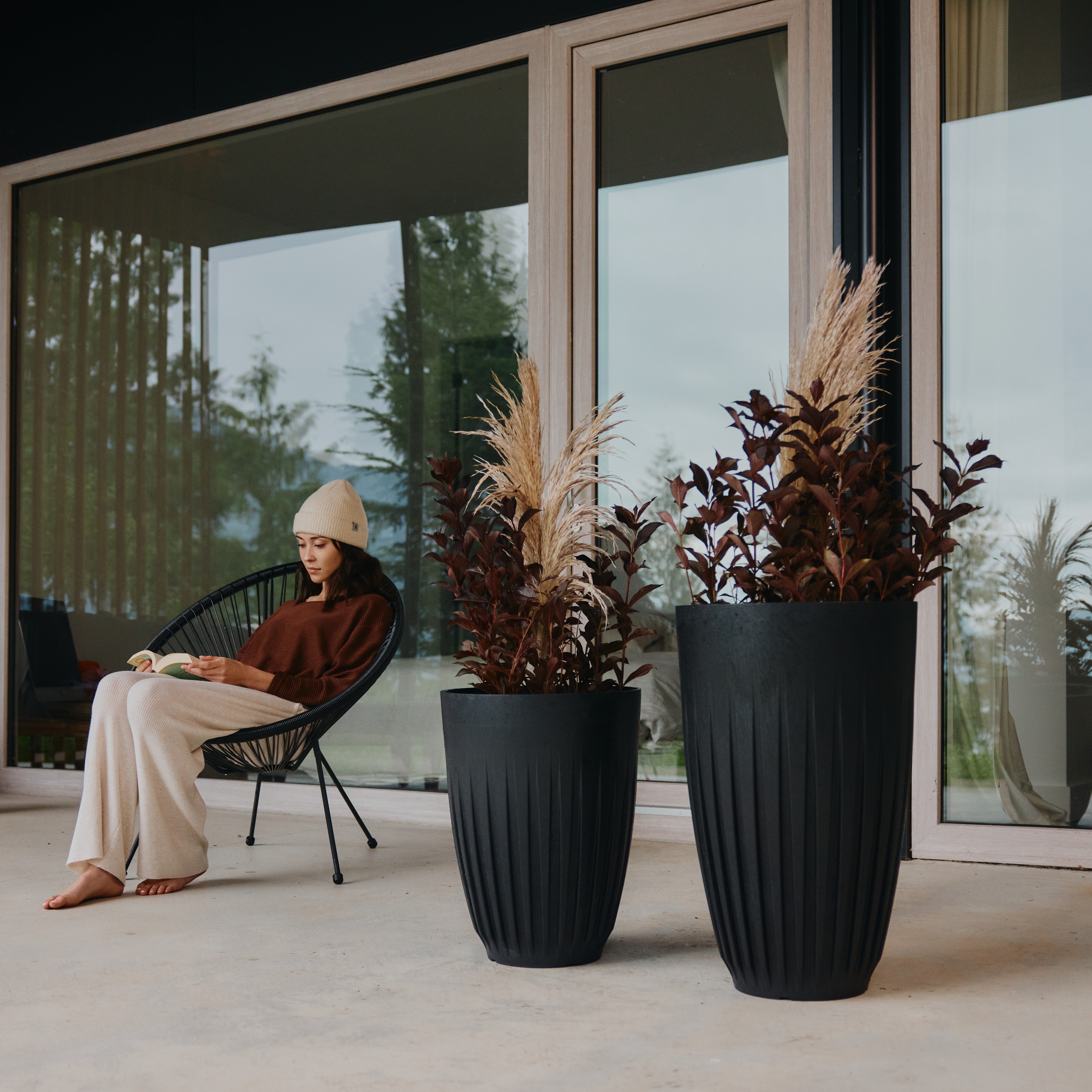 Tierra Verde 26" Harmony Planter