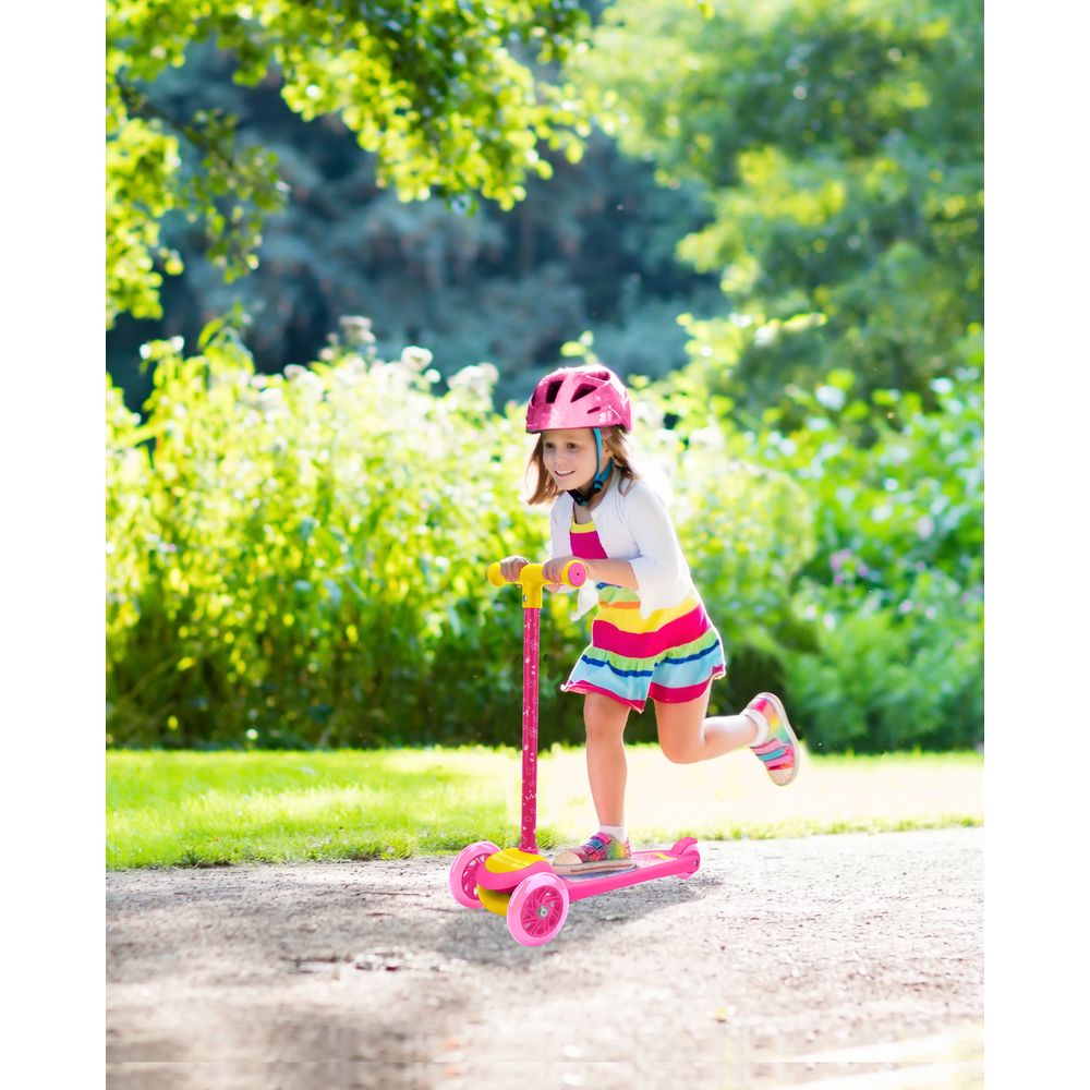 Rugged Racer Princess Design Compact 3 Wheel Scooter